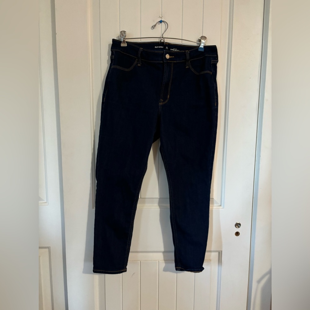 Old Navy High rise super skinny Size 10 short dark blue denim jeans